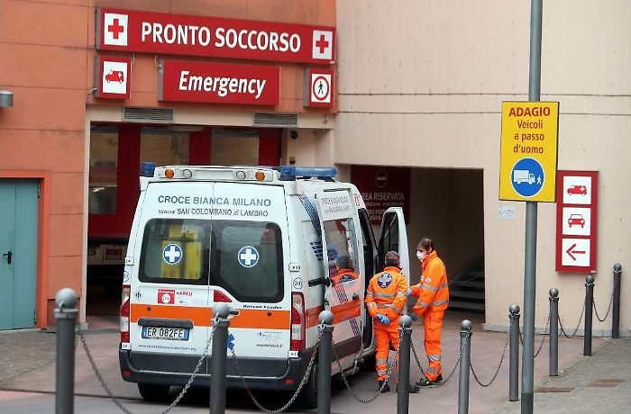 &laquo;Medici dell'ospedale di Lodi come i pompieri dell'11 Settembre&raquo;