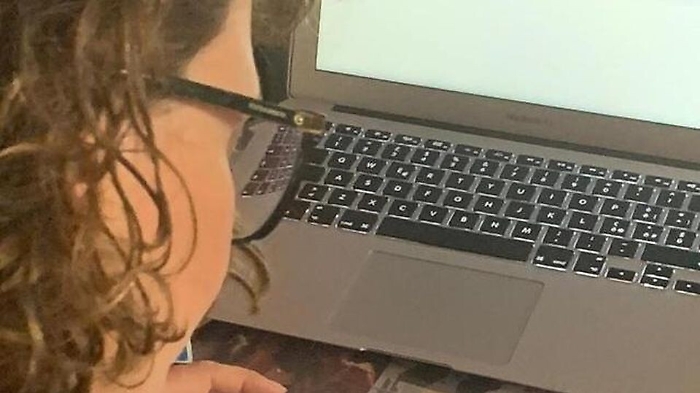 Coronavirus, le scuole  siciliane in campo e on line: la lezione si fa dal soggiorno