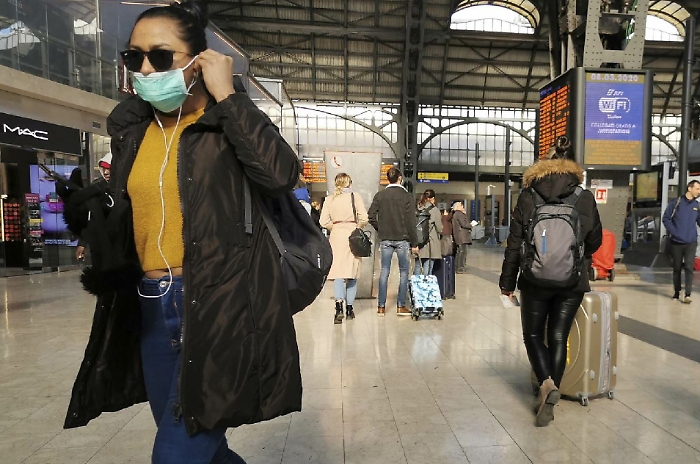 Fuga dal coronavirus verso Sud, i governatori come Musumeci: «Fermate le partenze»