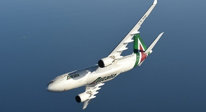 Alitalia sospende voli da Malpensa mentre Linate resta operativo