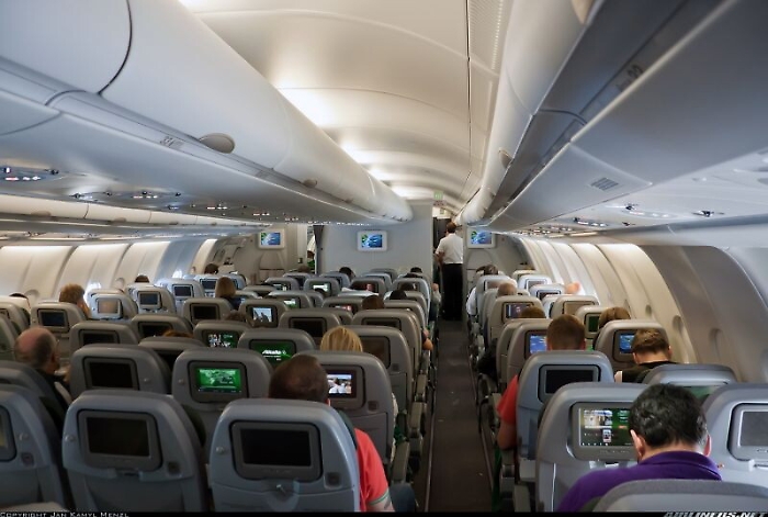 Alitalia, aerei da e per la Sicilia più grandi per maggior distanziamento