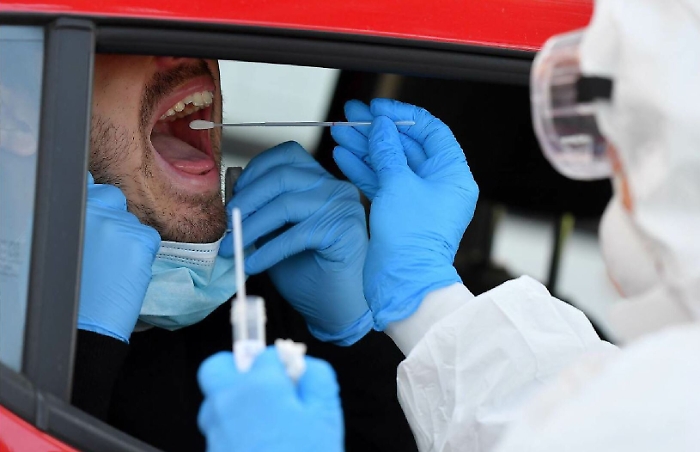 La sentenza del Tar Sicilia sui tamponi: niente test senza sintomi