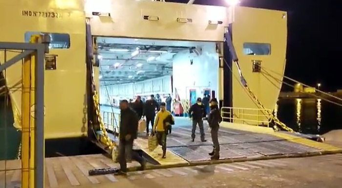 Migrante positivo al Covid, inchiesta su presunte negligenze nei trasferimenti