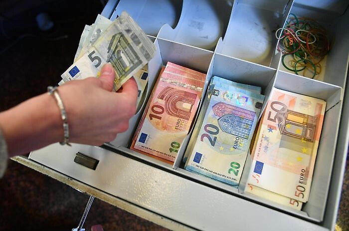 Coronavirus, parte "Garanzia Italia": in 48 ore finanziamenti alle imprese