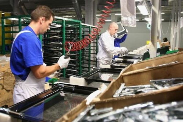 Coronavirus, la ricetta degli industriali per la Fase 2: meno burocrazia e liquidit&agrave; alle imprese