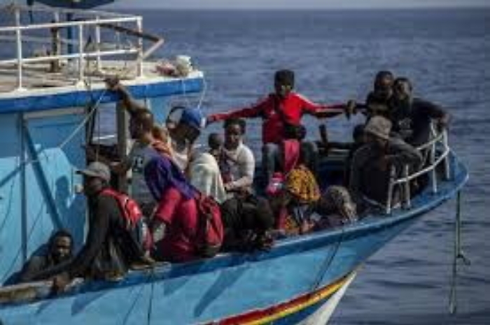 Migranti, espulsi dall'Italia sono rientrati: arrerstati