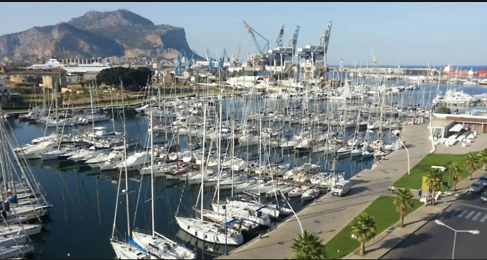 Palermo, alla Cala scatta il sequestro per 20 imbarcazioni di diporto