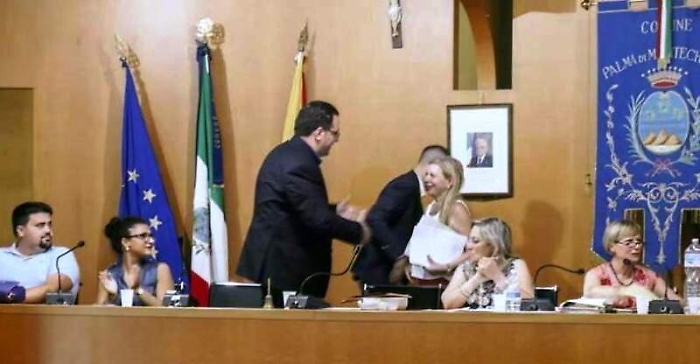 Palma di Montechiaro, il gruppo Riprendiamoci il futuro risponde alll'ex vicesindaco Sanfilippo che ritorna consigliere comunale e si dichiara indipendente