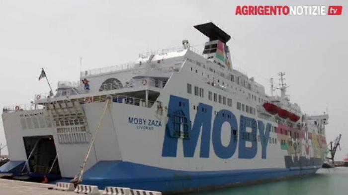 Migrante ha il Covid-19. C'è un secondo caso sospetto