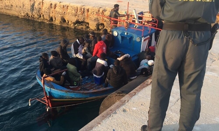Lampedusa: “raffica” di barchini in poche ore, sbarcati 71 migranti