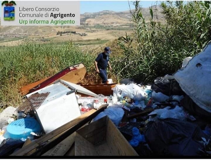 Licata, sequestrata discarica abusiva