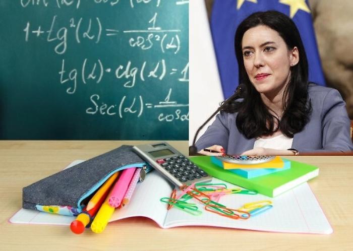 A scuola il 14 settembre: regole e annunci  Azzolina: &laquo;Assunzioni fino a 50mila posti&raquo;