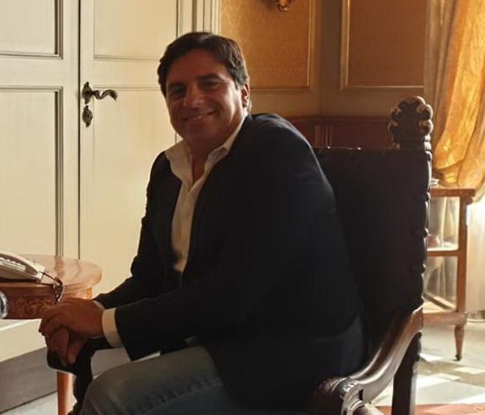 Sindaco sospeso, lettera di Pogliese ai catanesi: «Non sono Schettino, non lascio la nave»