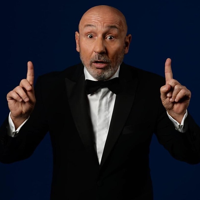 "Ma non doveva andare tutto bene?": Maurizio Battista fa tappa a Zafferana Etnea