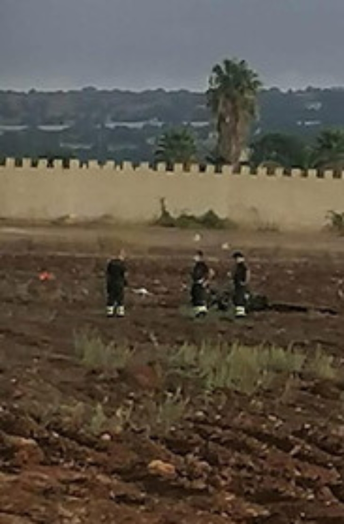 Deltaplano precipita nel Ragusano: il pilota muore carbonizzato