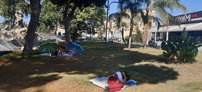 Catania: ecco un luogo di accampamento e di "accoglienza"...