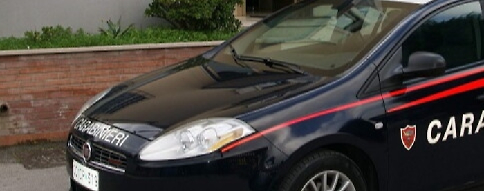 Vizzini, 14enne violento con madre che gli nega motorino: denunciato