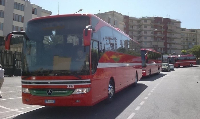Turista positiva a Enna, l'Asp ora cerca i passeggeri di un bus Sais