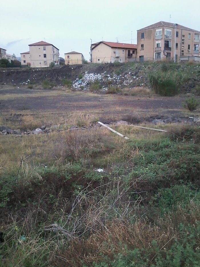 Nesima superiore (CT): discarica abusiva