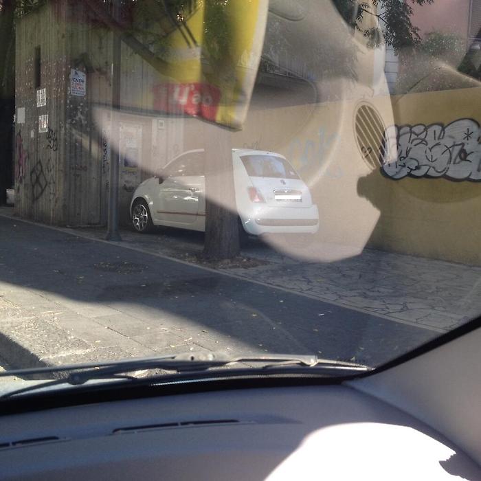 Catania: ore 9,30 Corso delle Province, parcheggio riservato...