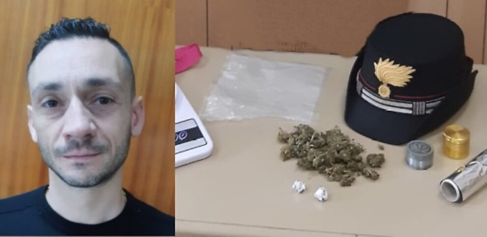 Droga nascosta in giardino ad Aci S. Antonio: arrestato 42enne