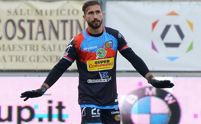 Calcio Catania, il portiere Martinez fermato dal Covid: &laquo;Ma col cuore sono in campo ad Avellino&raquo;