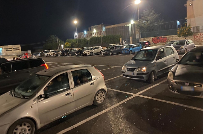 Terremoto in Sicilia Orientale, notte in strada per centinaia di persone e verifica dei danni