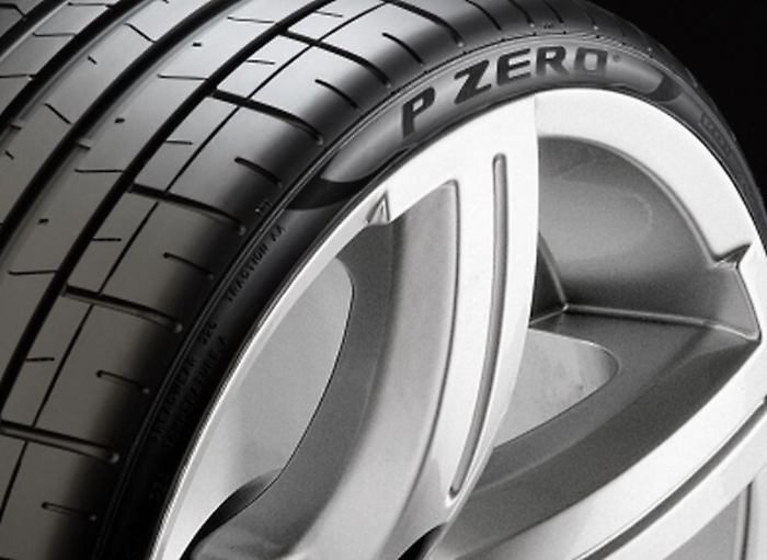 Pirelli, performance e sicurezza per pneumatici gamma Bmw serie 8