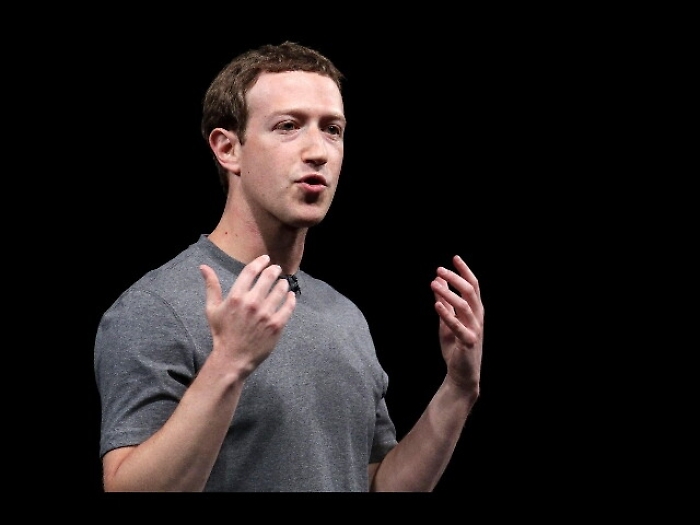 Commissione Gb convoca Zuckerberg