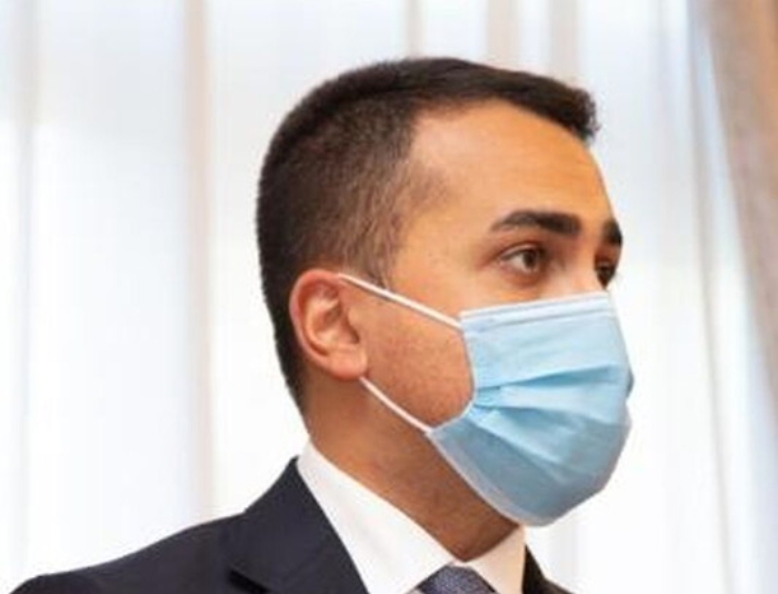 Di Maio "Le forze politiche mettano da parte le armi della propaganda"
