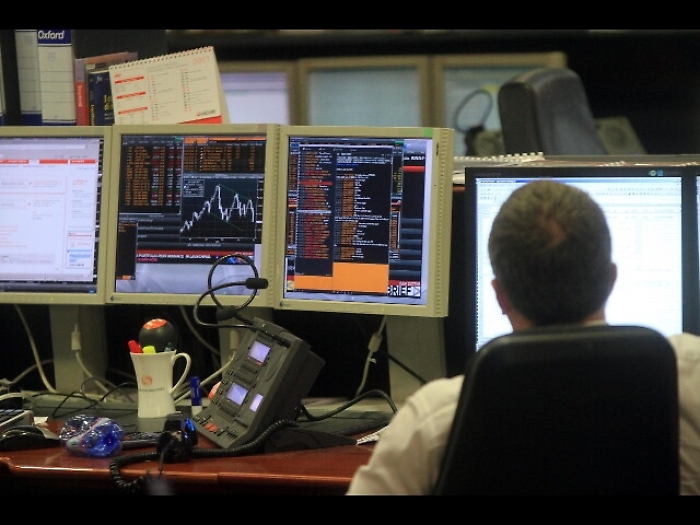 Spread Btp-Bund chiude in rialzo a 176