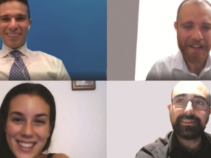 L'idea digitale di un team catanese: portare un fiore al domicilio... dei defunti