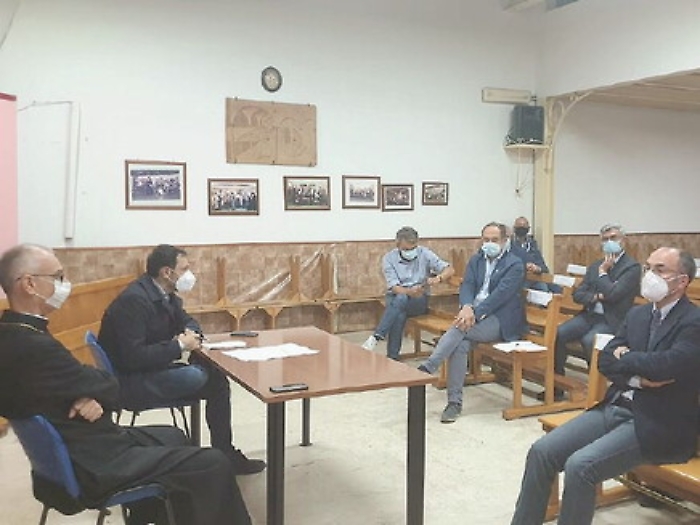 Acireale, l’ospedale diventa Covid solo in base alle esigenze: salvi i servizi essenziali