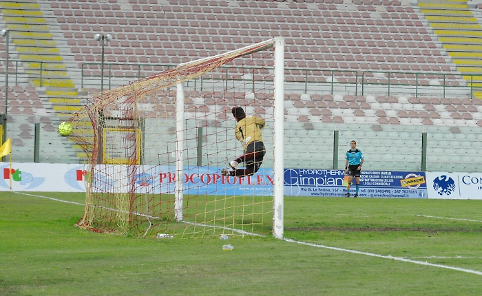 Calcio Eccellenza: Pro Favara e Casteltermini saltano la prima per colpa del Covid 19