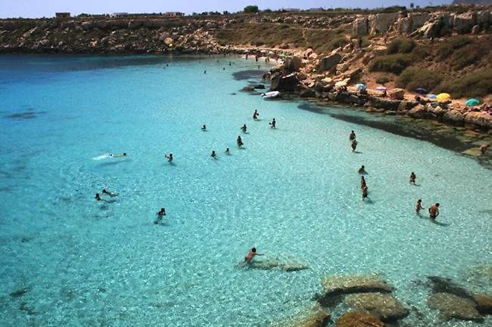 E le Egadi sono rimaste senz'acqua dopo il sequestro delle navi