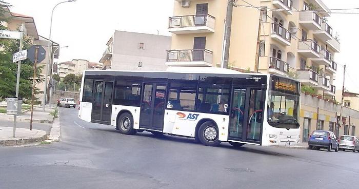 Ast rinnova parco pullman: ne acquisterà 100