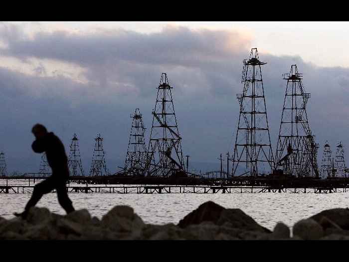 Petrolio: in ribasso a 50,97 dollari