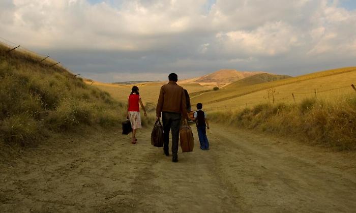 Giovani, la fuga dalla Sicilia e l'eroismo di chi resta