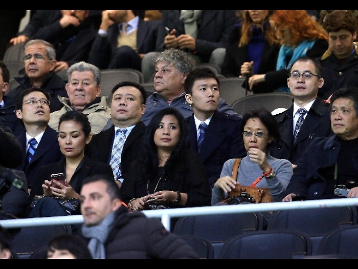 Milan, saluti tra Zhang jr e Berlusconi