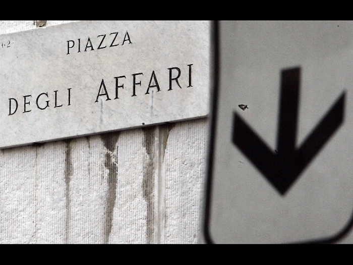 Borsa: Milano chiude in calo (-1,10%)