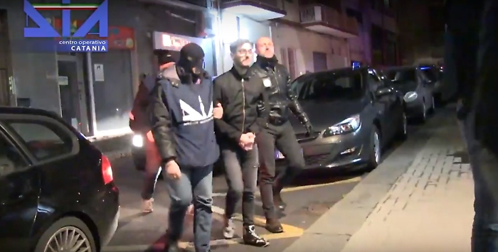 Appalto dei rifiuti &ldquo;truccato&rdquo;, ci sar&agrave; il processo per 11 persone