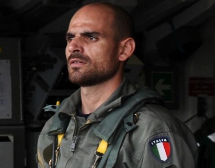 Augusta, celebrati i funerali dell'elicotterista morto in esercitazione