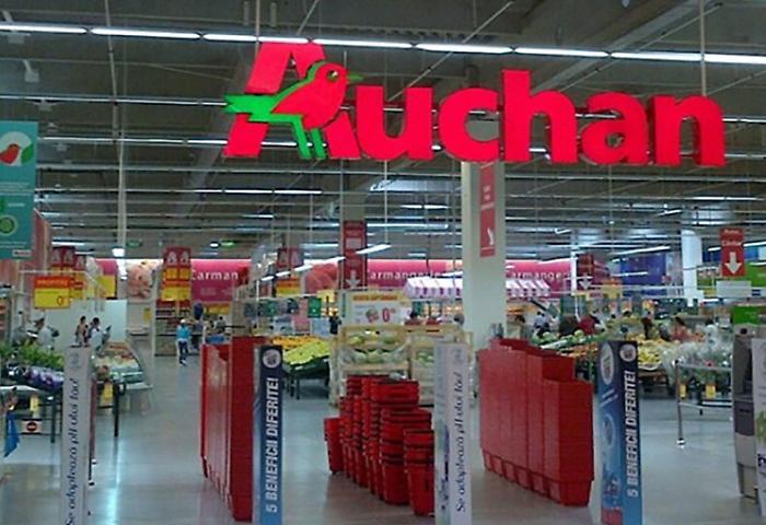 Proposta Auchan per ricollocare 45 lavoratori: pochi per i sindacati