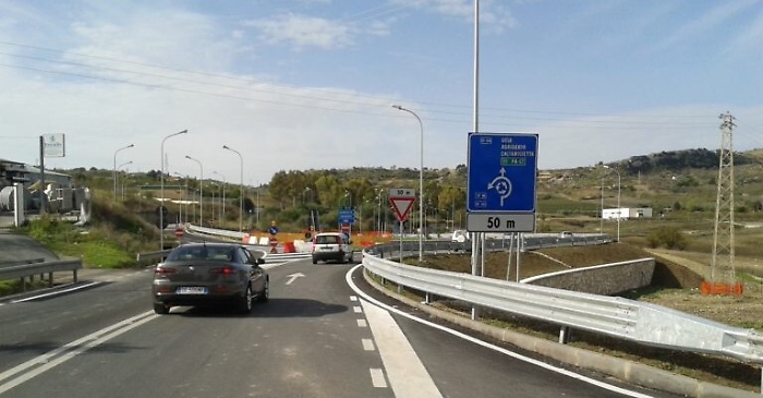 Non supera esami all'universit&agrave; e tenta suicidio da viadotto