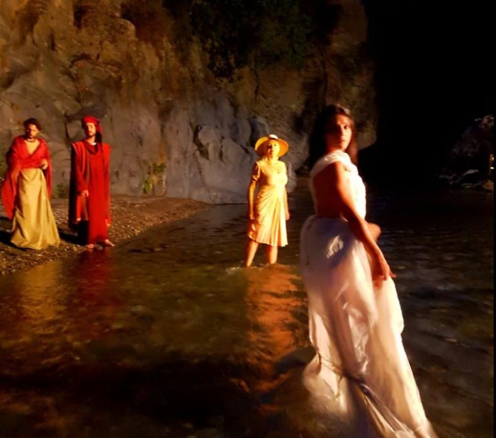 "Inferno" di Dante nelle Gole dell'Alcantara con l'eclissi di luna