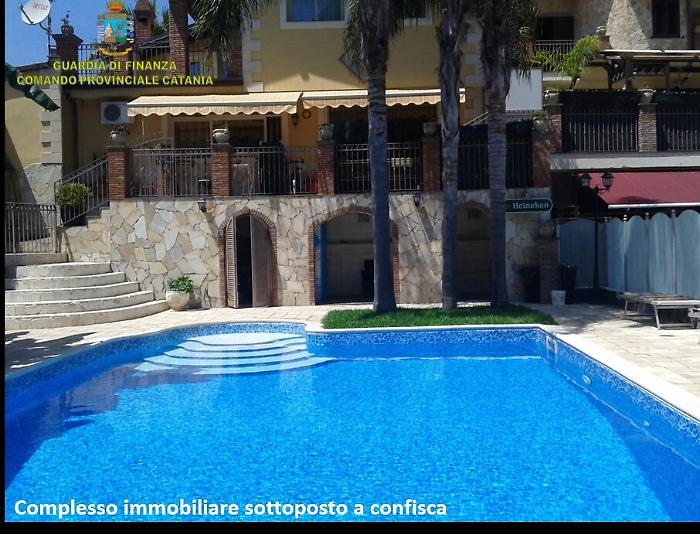 Catania, confiscati beni per 9 mln a 2 presunti esponenti clan Laudani