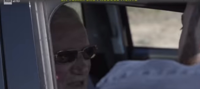 &laquo;Seppellivo rifiuti dell'Eni sotto terra a Gela&raquo;: in tv la rivelazione choc di ex operaio