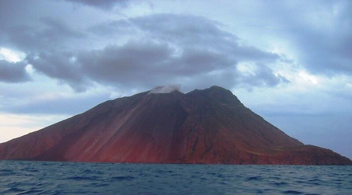 Vulcani, anche lo Stromboli osservato speciale: cresce l'allerta