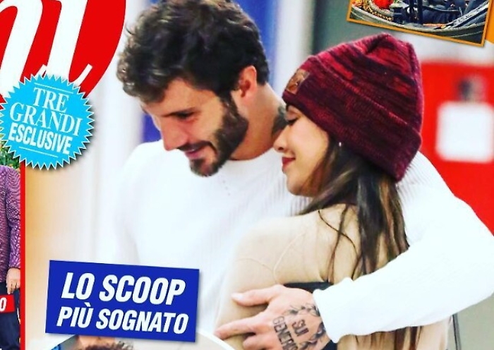 Bacio tra Belen e Stefano De Martino: ecco il video