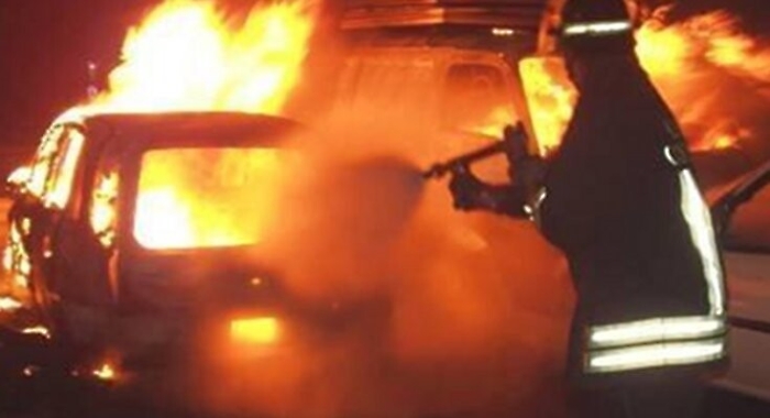 Siracusa, incendiata auto di avvocatessa associazione "Astrea"